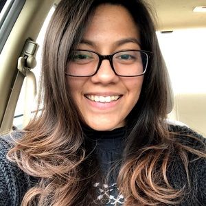 Meet your Posher, Abigail